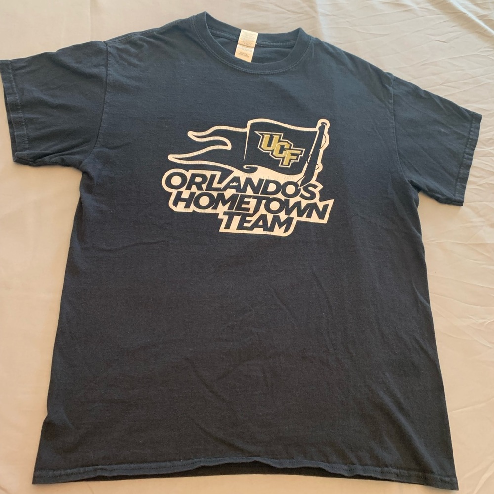 Men’s medium UCF t-shirt